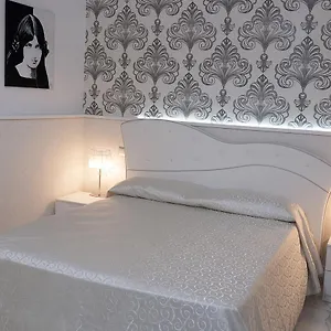 Bed & Breakfast La Dimora Del Marchese, Catania